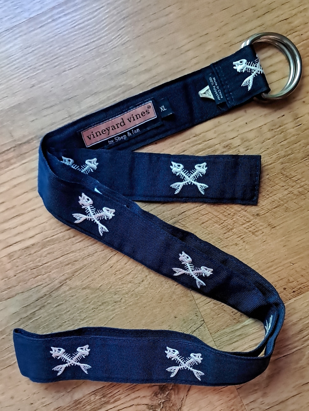 Vineyard Vines Navy Fabric D-Ring Belt with White Crossed-Club Embroidery